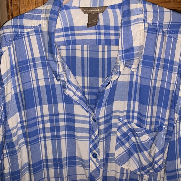 Blue and White Button Down Long Sleeve Top - Picture 2 of 5